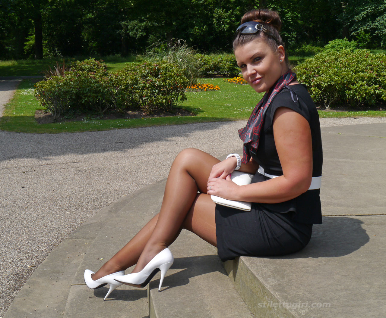 mature in high heels and nylons