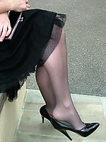 mature in stilettos and pantyhose